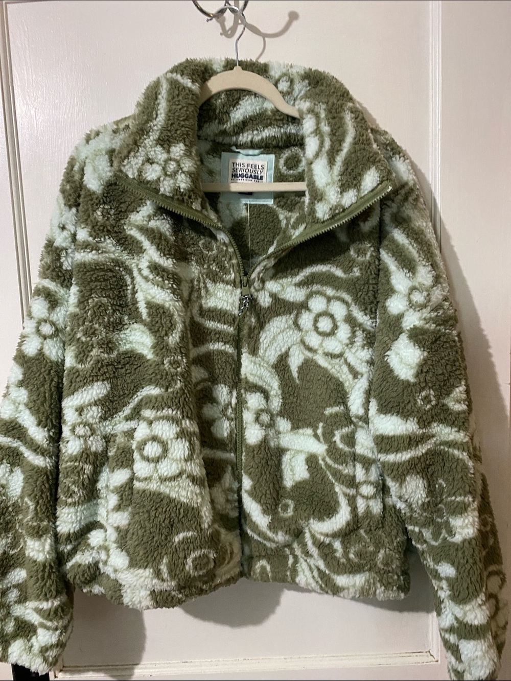 American Eagle Outfitters Olive Green and Cream Floral Sherpa Jacket